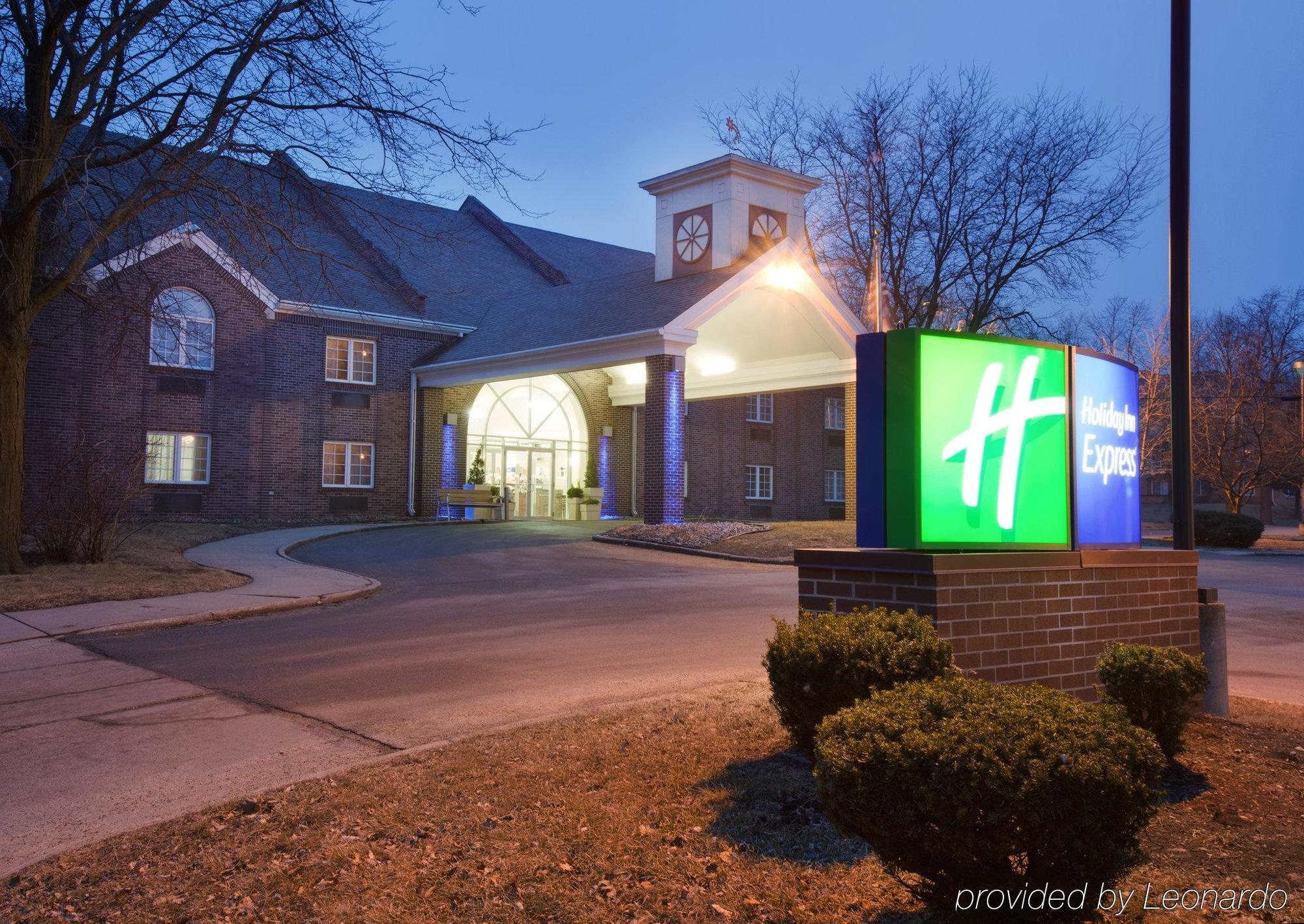 Holiday Inn Express Des Moines-At Drake University, An Ihg Hotel Luaran gambar
